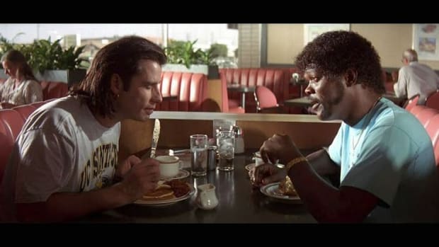 How do writers such as Quentin Tarantino get away with writing lengthy dialogue when we are constantly told not to? by Anthony Royle | Script Magazine #scriptchat #screenwriting 