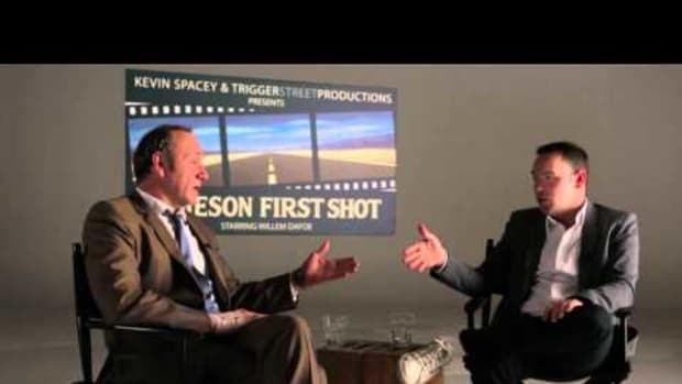  Kevin Spacey and Dana Brunetti ~ click image to watch