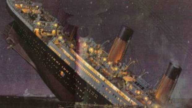 Titanic-sinking