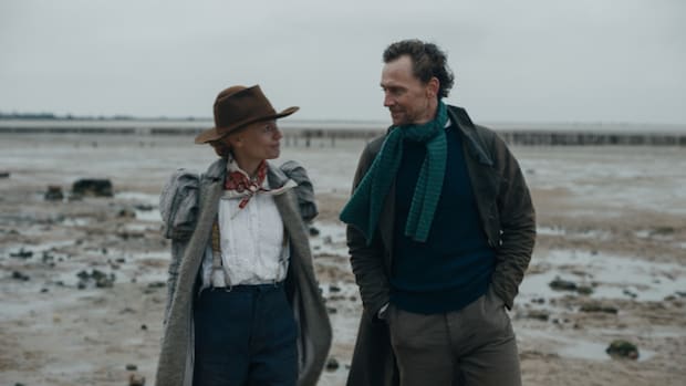 Claire Danes and Tom Hiddleston in “The Essex Serpent,” now streaming on Apple TV+.