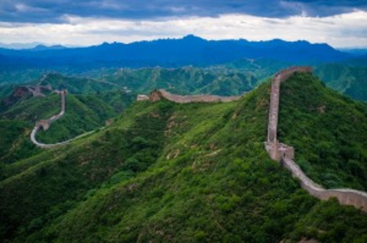 800px-The_Great_Wall_of_China_at_Jinshanling