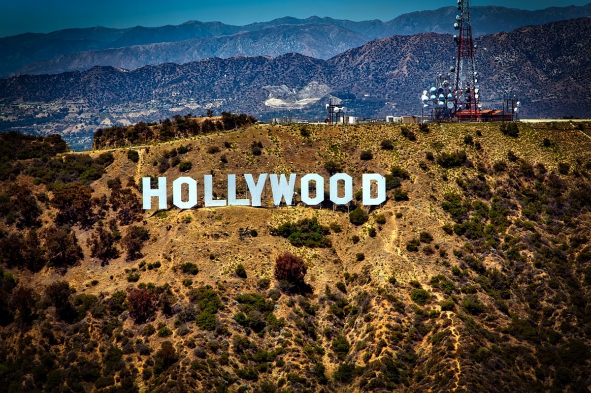 NAVIGATING HOLLYWOOD: How I Blew My First Big Agency Meeting by Manny Fonseca | Script Magazine #scriptchat #screenwriting