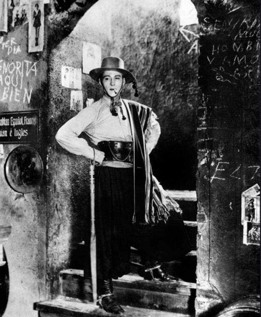 Rudolph Valentino as Julio Desnoyers in The Four Horsemen of the Apocalypse, Metro Pictures Corporation.