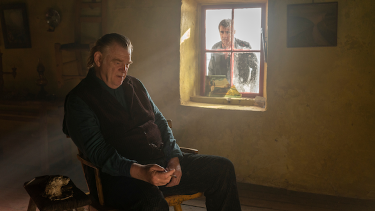 [L-R] Brendan Gleeson as Colm Doherty and Colin Farrell as Pádraic Súilleabháin in The Banshees of Inisherin. Photo Courtesy of Searchlight Pictures.