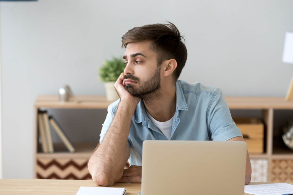 Turning Attention Drift Into Nuanced Critique